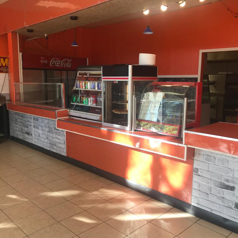 red-deer-pizza-1750134535202