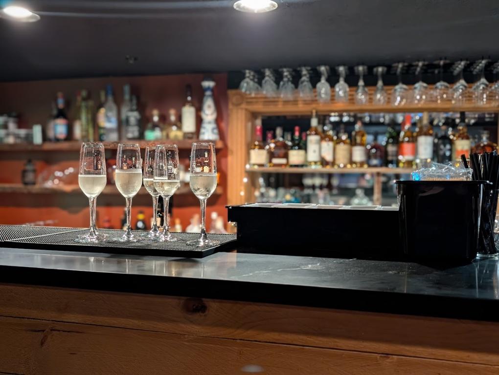 embers-wine-charcuterie-cellar-1750133565191