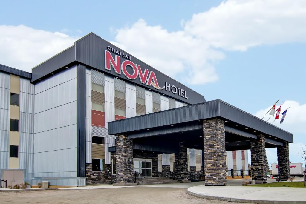 chateau-nova-yellowknife-1750136380952