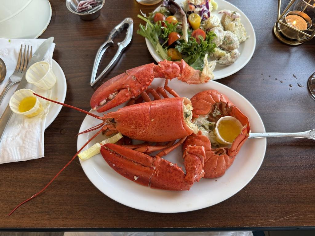 baddeck-lobster-suppers-1750127912946