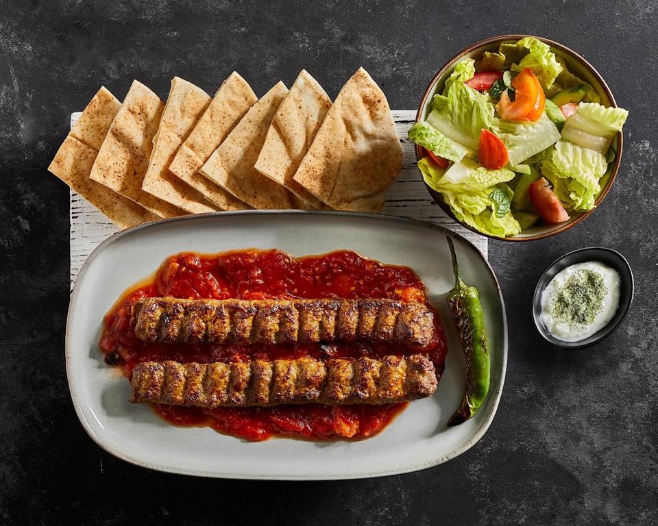 shandiz-mid-east-restaurant-1750130614247
