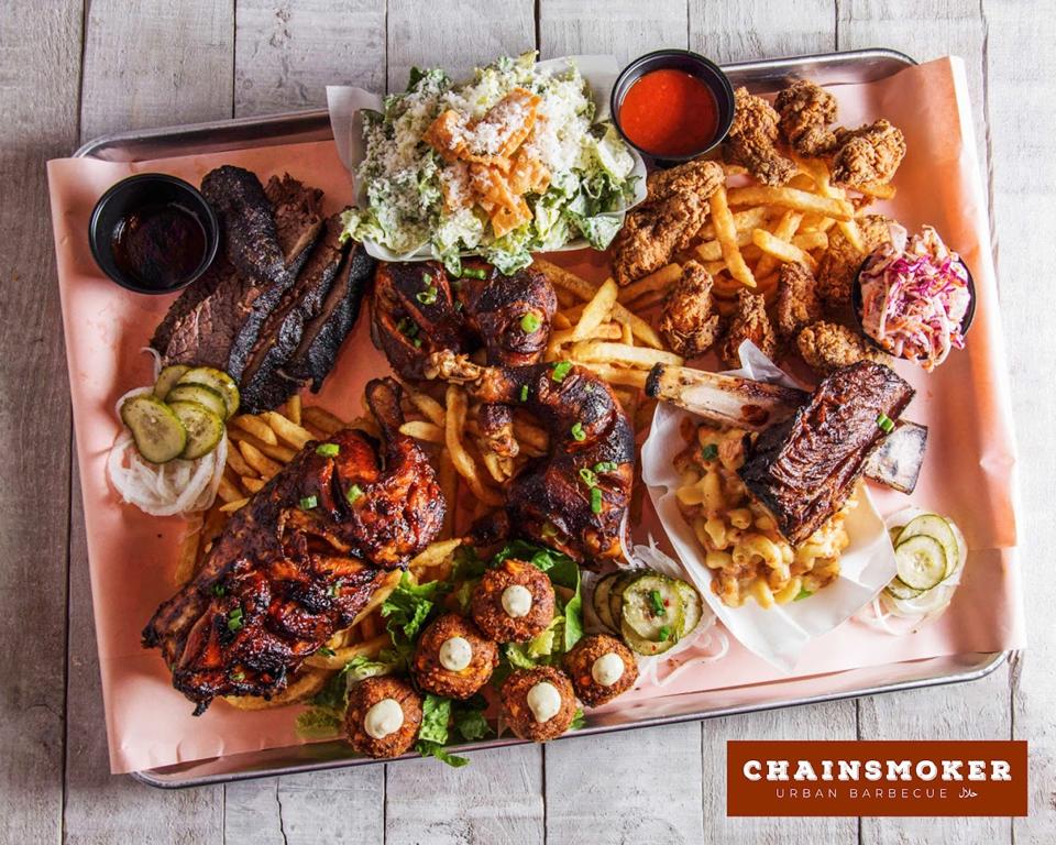 chainsmoker-urban-barbecue-1750127643831