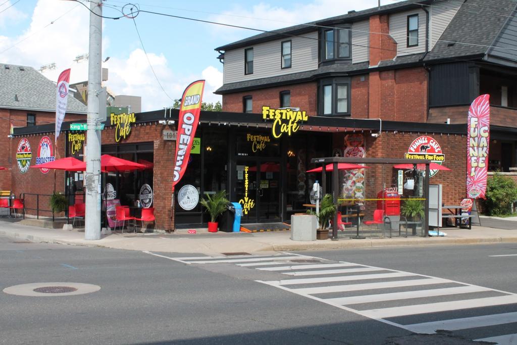 festival-cafe-1750130753133