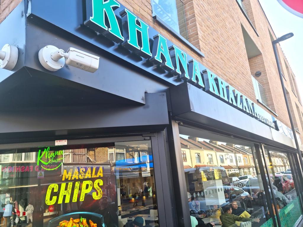 khana-khazana-halal-restaurant-uptonpark-1750133080471