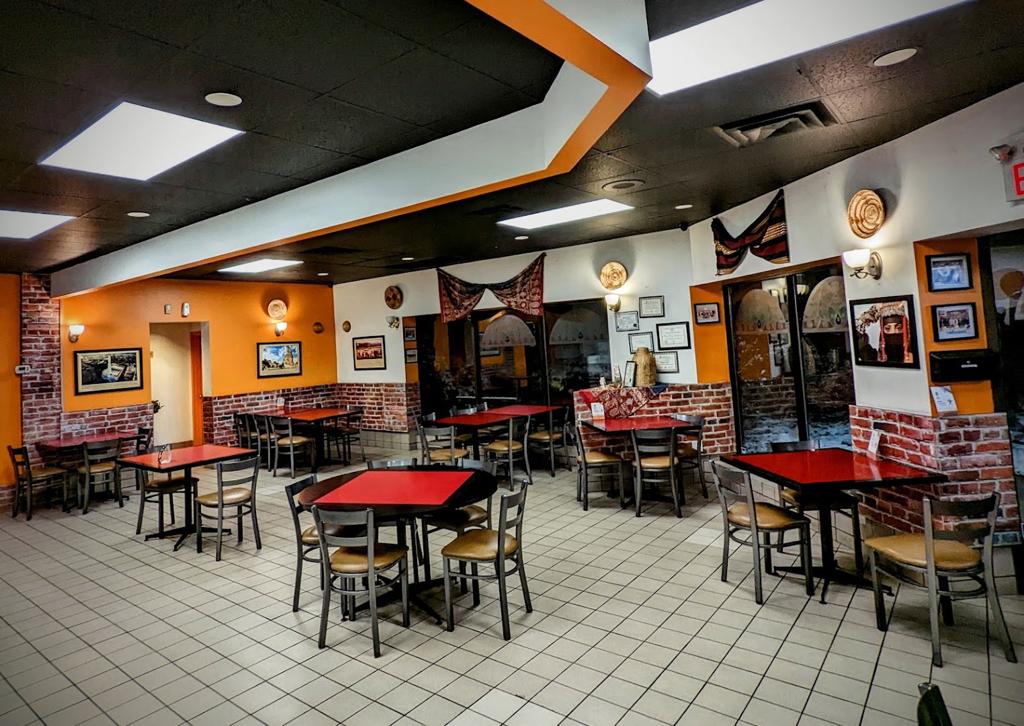 mandi-guys-restaurant-1750133007937