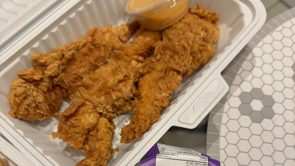 krispy-fry-oshawa-2