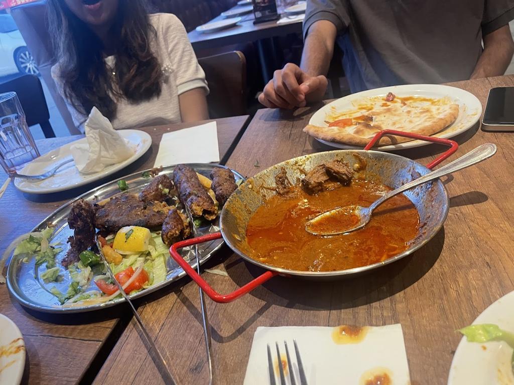 cafe-de-khan-1750134083979