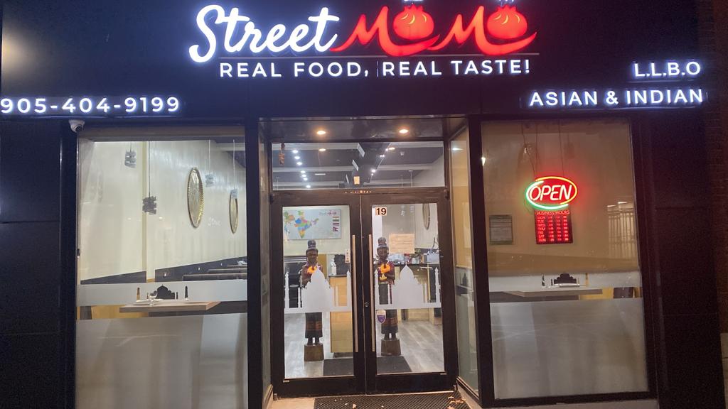 street-momo-indian-and-hakka-restaurant-1750135200537