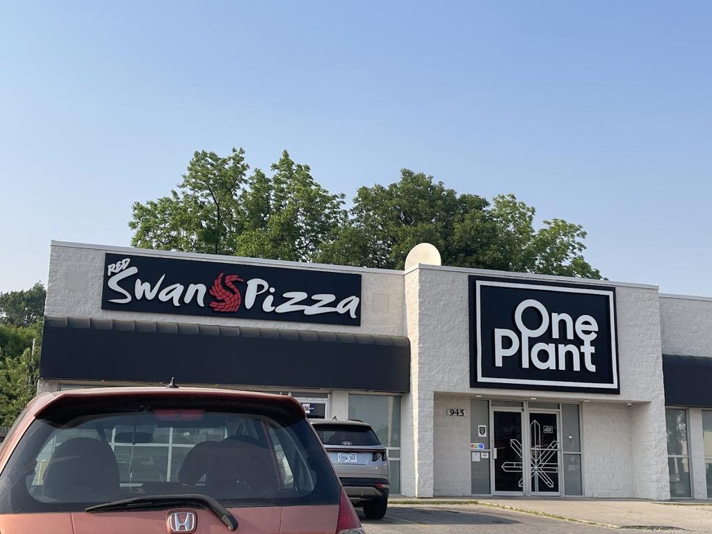 red-swan-pizza-st-thomas-1750135365342