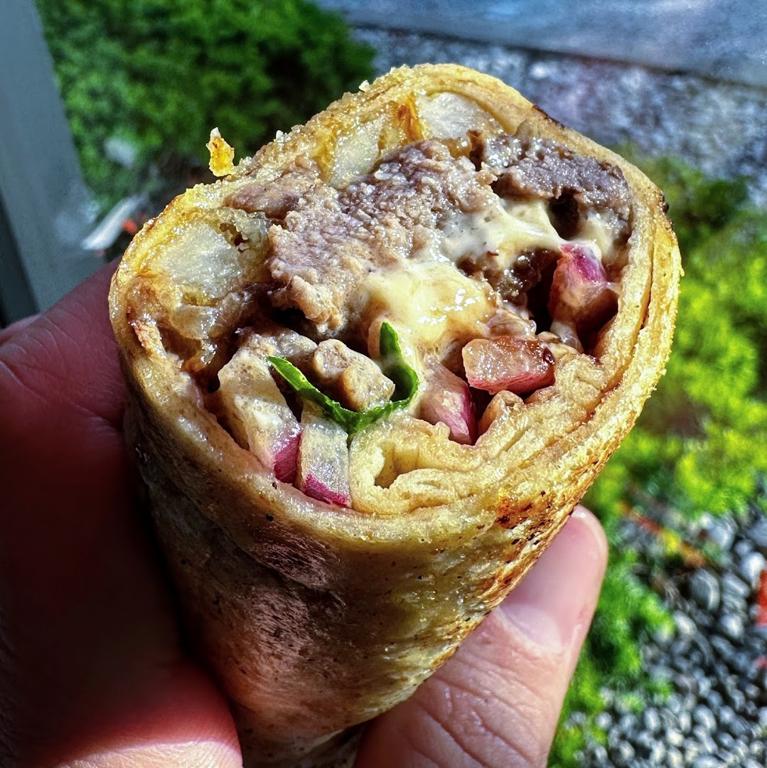 shelbys-legendary-shawarma-windsor-1750136237257