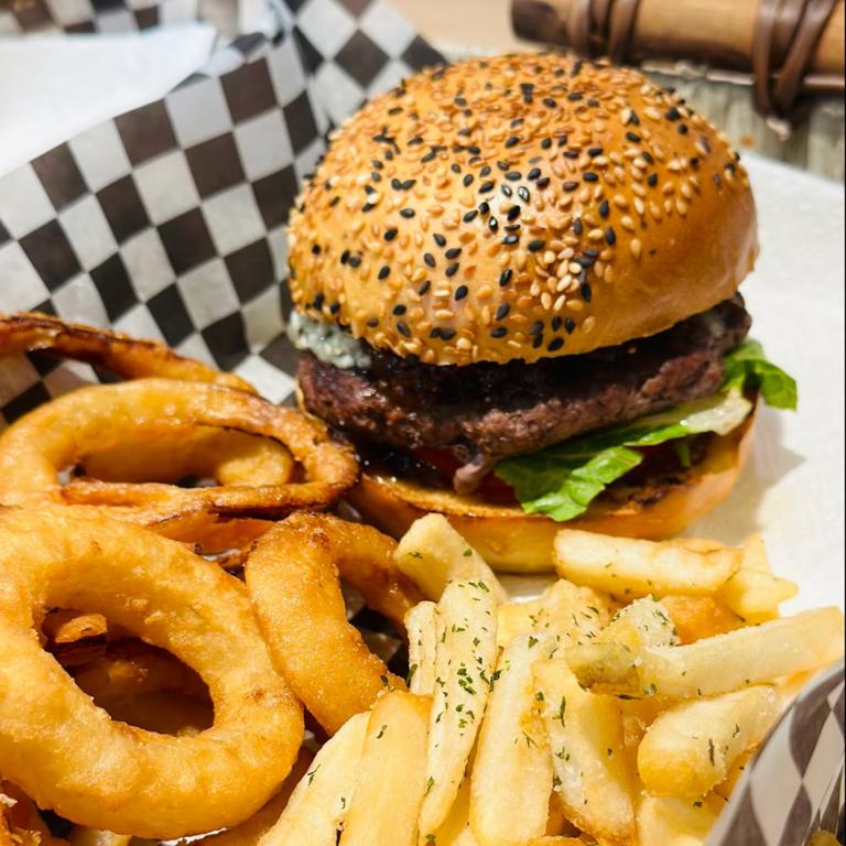 snatch-restaurant-meilleur-tacos-francais-et-burgers-halal-1750130086440
