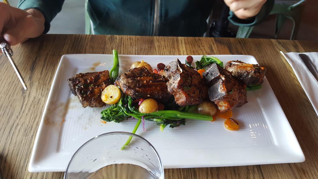 restaurant-bocado-grill-1750130487620