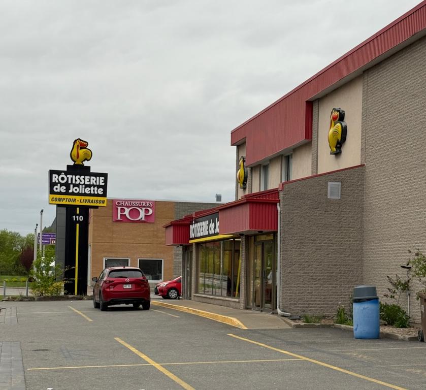 rotisserie-de-joliette-inc-1750132555299