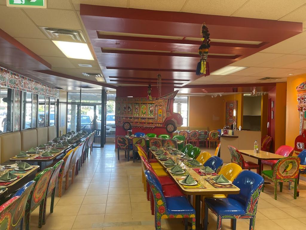 khanjee-restaurant-1750134351598