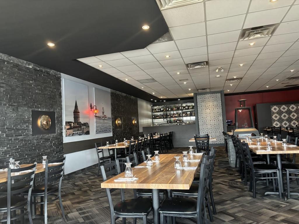 mirazu-restaurant-laval-1750134391054