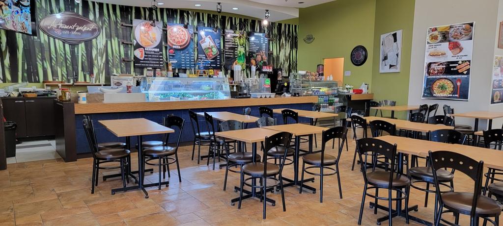 cafe-bistro-au-moment-present-1750134497169