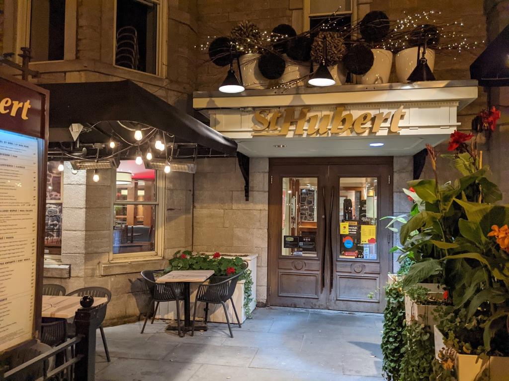 restaurant-et-bar-st-hubert-1750134862548