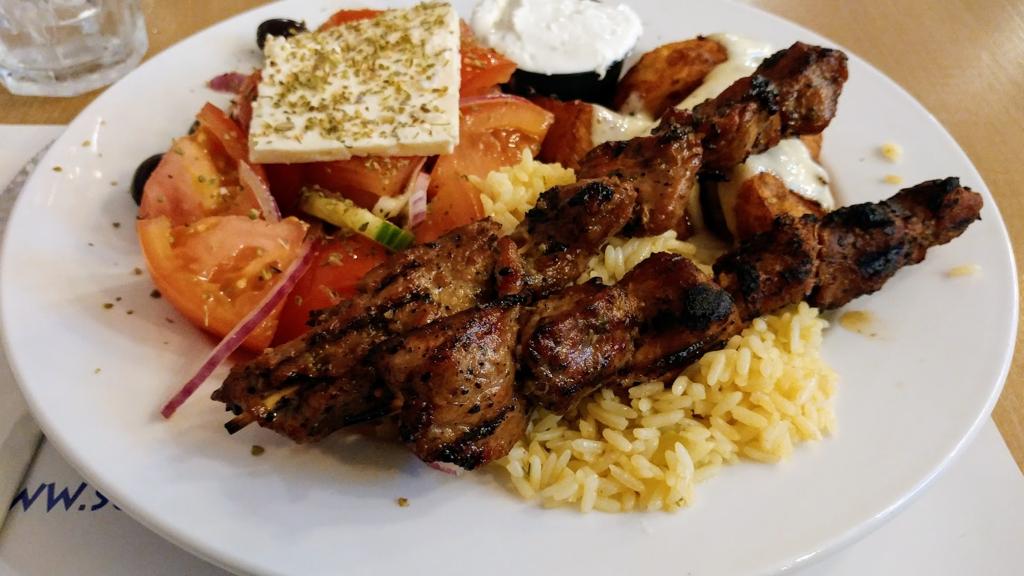 souvlaki-authentique-vaudreuilhudson-top-greek-restaurant-2