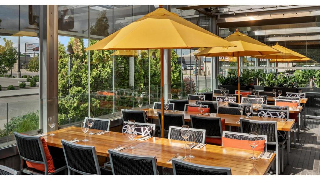 cactus-club-cafe-saskatoon-1750135125366