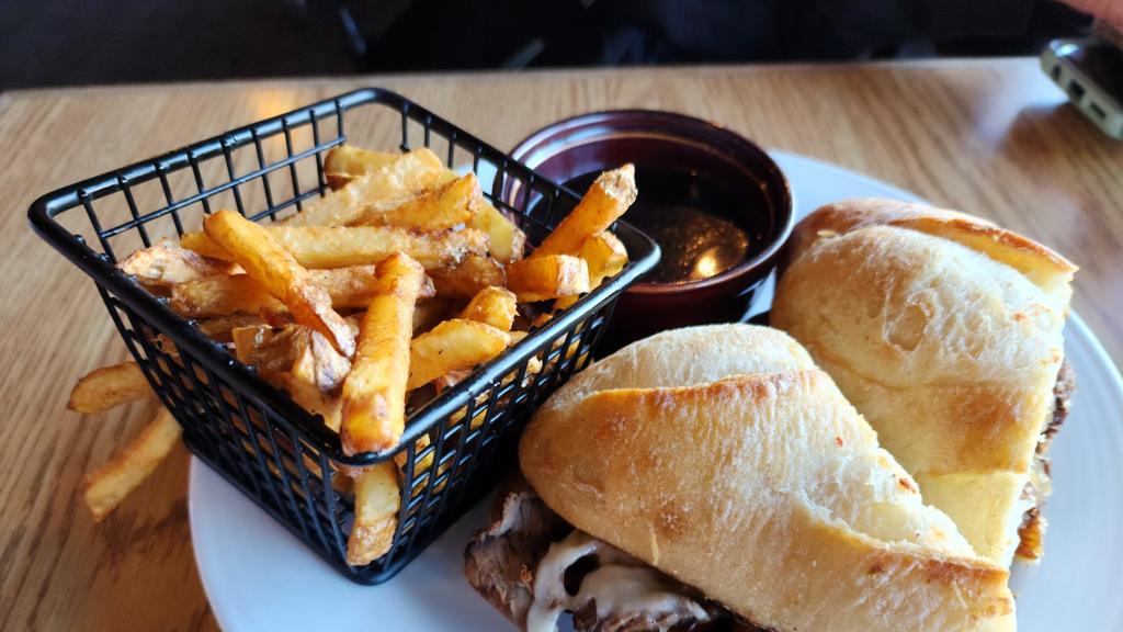 gold-pan-saloon-at-the-best-western-gold-rush-inn-2